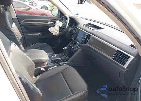 2018 Volkswagen Atlas 3.6L V6 Sel z USA, uszkodzony, nr VIN 1V2SR2CA0JC561196